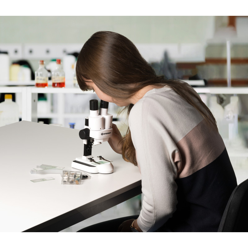 BRESSER Junior mikroskop - 20x / 50x forstørrelse