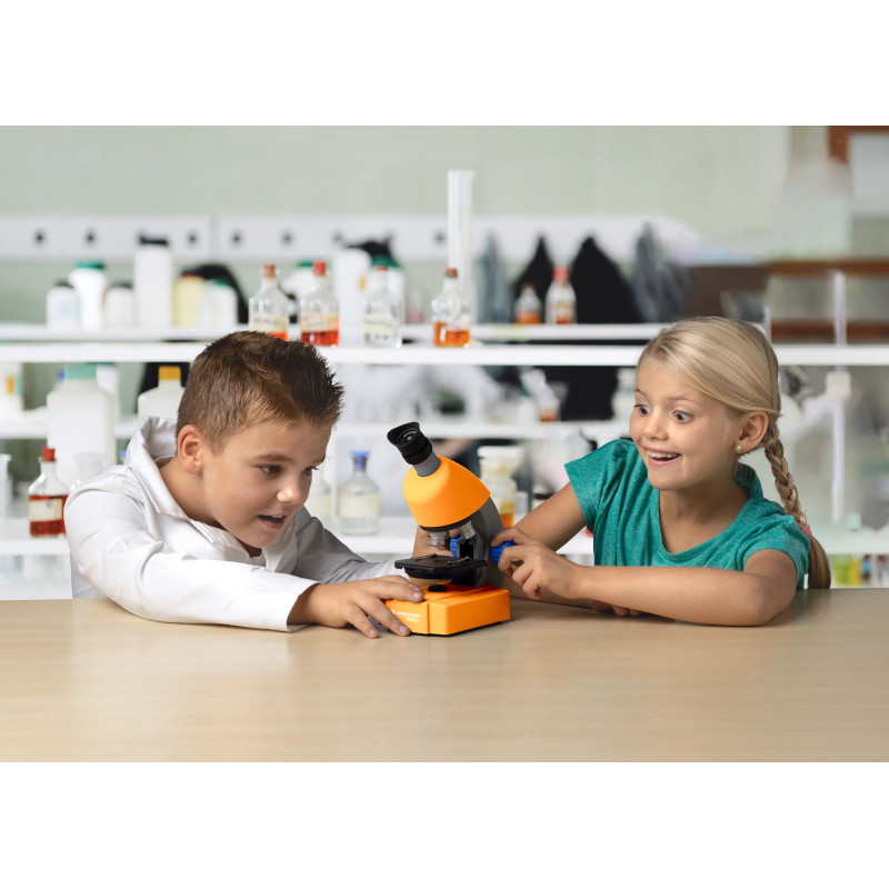 BRESSER JUNIOR 40x-640x Mikroskop Grøn